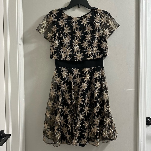 Eva Franco Dresses & Skirts - 🔴 Eva Franco‎ Mira Dress size 4